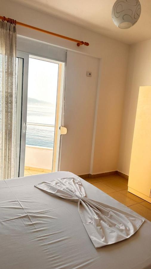Klager'S Apartament Sarandë Esterno foto