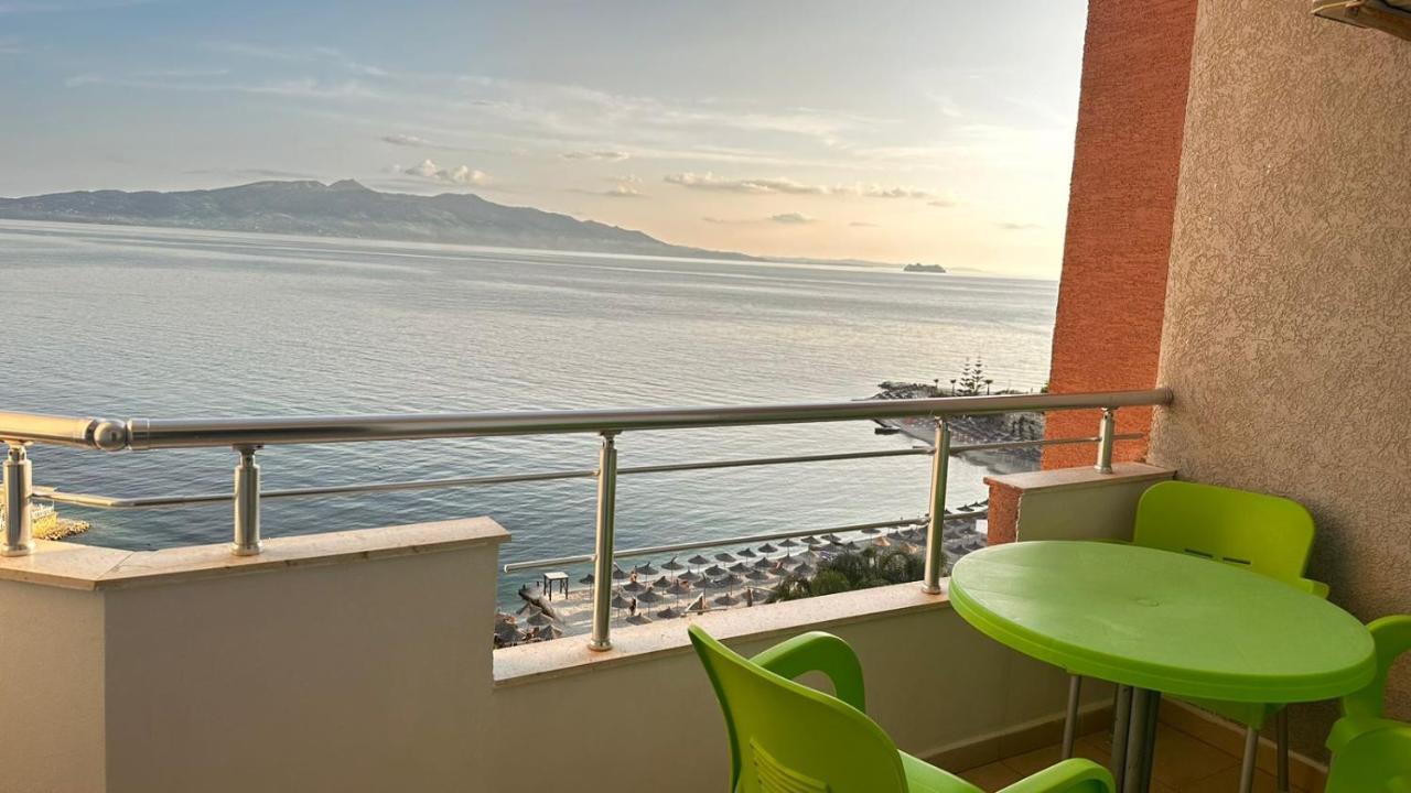 Klager'S Apartament Sarandë Esterno foto